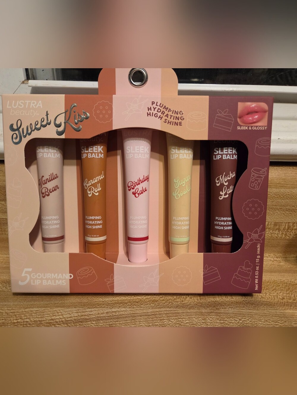 Sweet Kiss Set Of 5 Lip Glosses - Picture 1 of 1